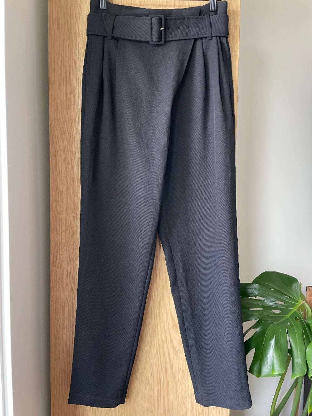Aritzia Wilfred Dress Pants - Size M